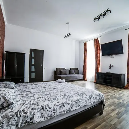 Apartment Central Studio Brasov