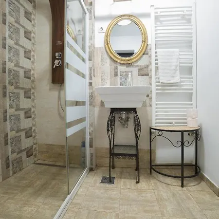 Daire Central Studio *